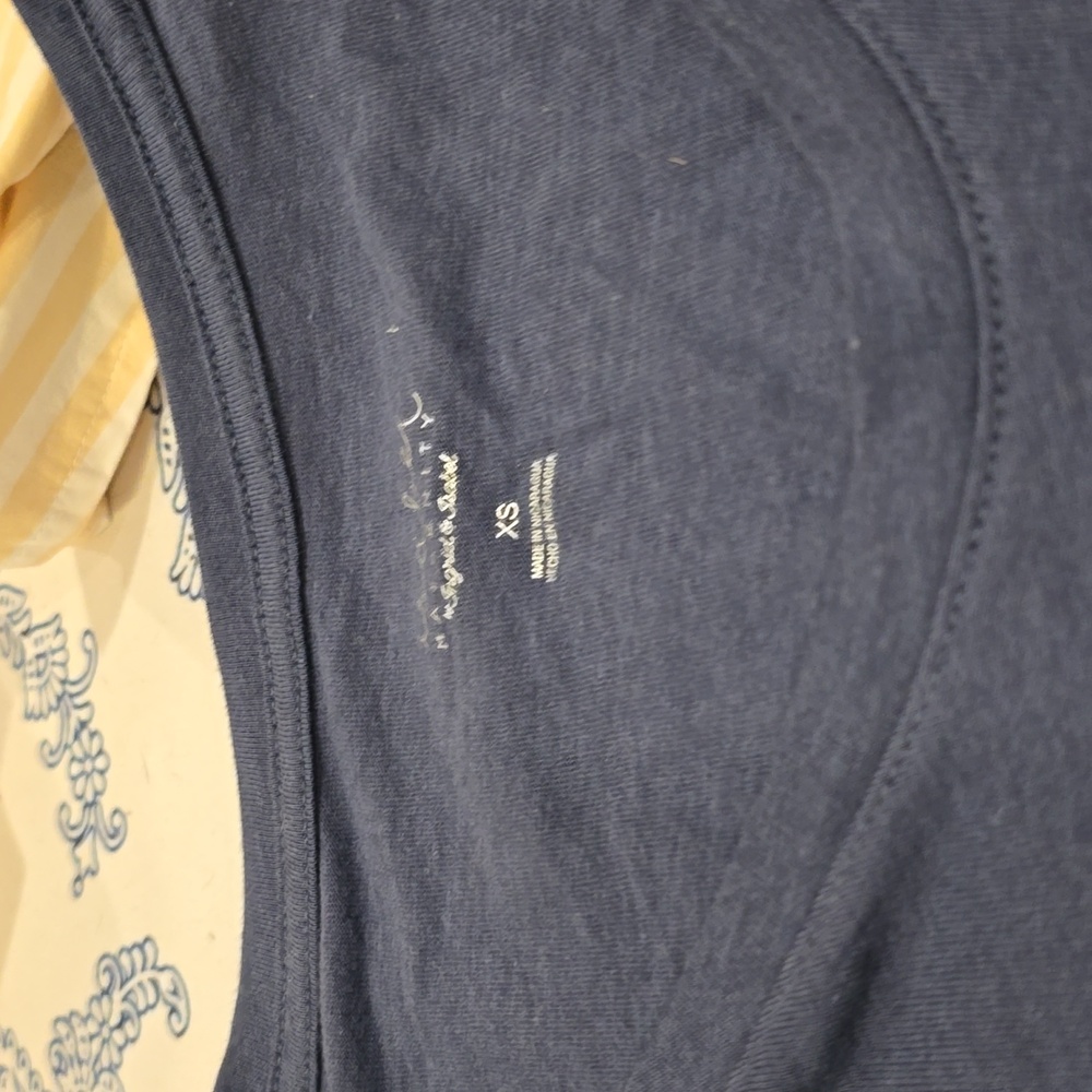 ❤️10/$16 New isabel maternity long sleeve top - Picture 2 of 2